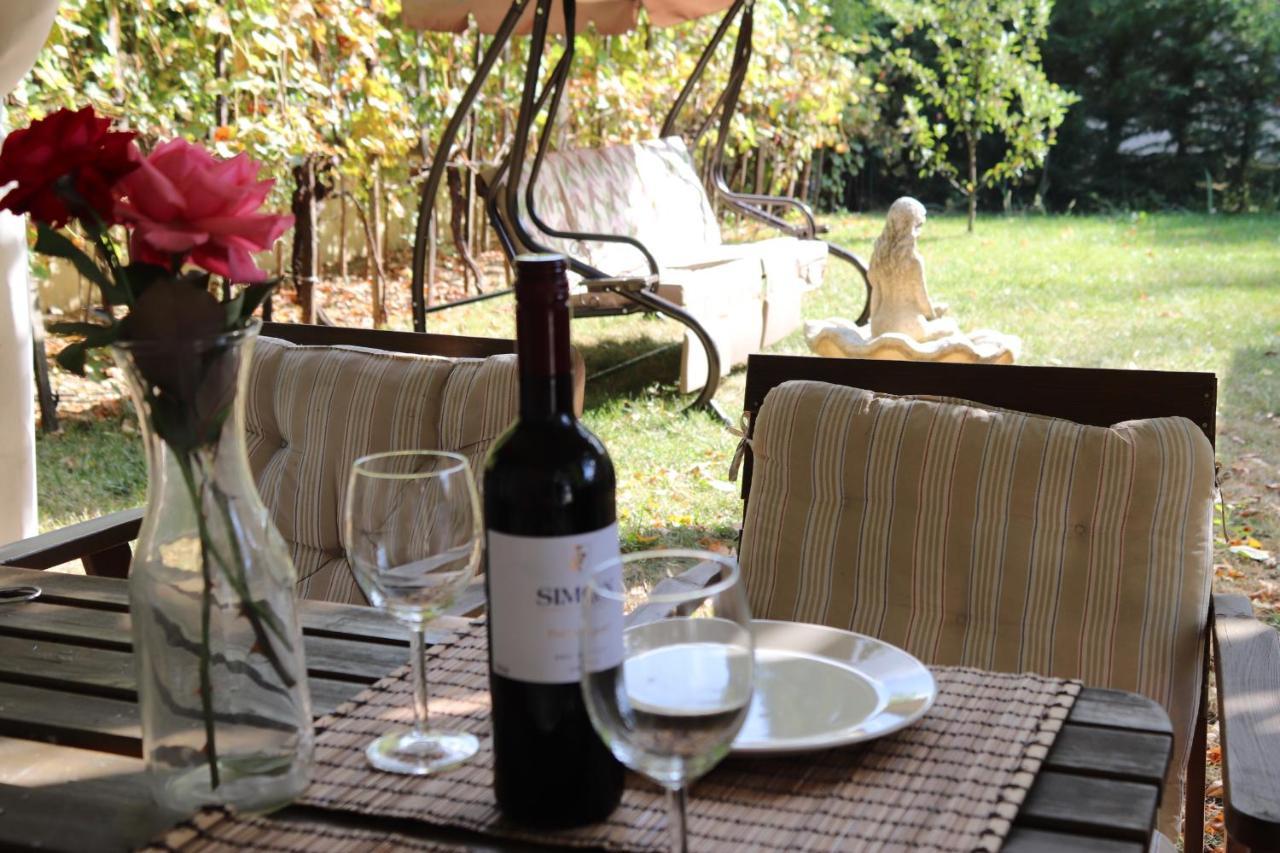Grape&Wine Guesthouse Eger Exterior foto
